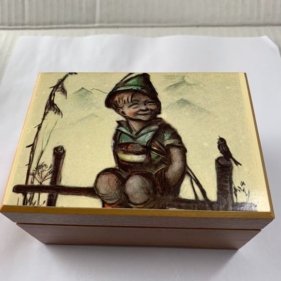 Handmade Swiss Music Box Plays Lara's (Theme from Dr. Shivago) Wooden Box - Picture 5 of 8